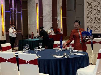 廣東首批餐廳服務(wù)員職業(yè)技能等級(jí)考試開考 餐飲服務(wù)邁向?qū)I(yè)化