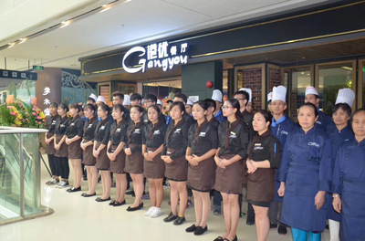 港優(yōu)茶餐廳服務(wù)要點(diǎn)解析與住宿融合思考